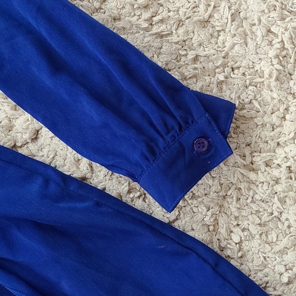 Blue along sleeved mini dress - Picture 3 of 3